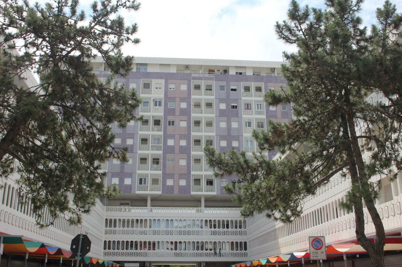Rosato 3 Sea View Apartment Lignano Sabbiadoro Ngoại thất bức ảnh